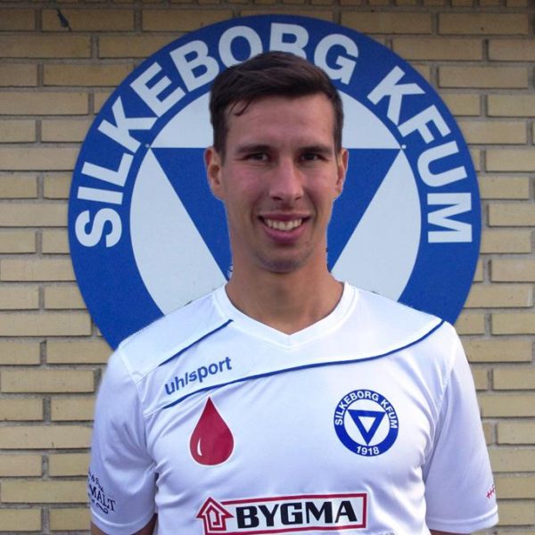 <strong class="sp-player-number">8</strong> Casper Røjkjær