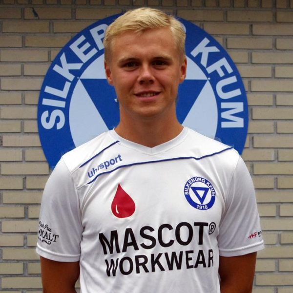 <strong class="sp-player-number">4</strong> Frederik Hoe